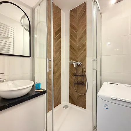 Klodzka Homely By Bookinghost Apartmán *