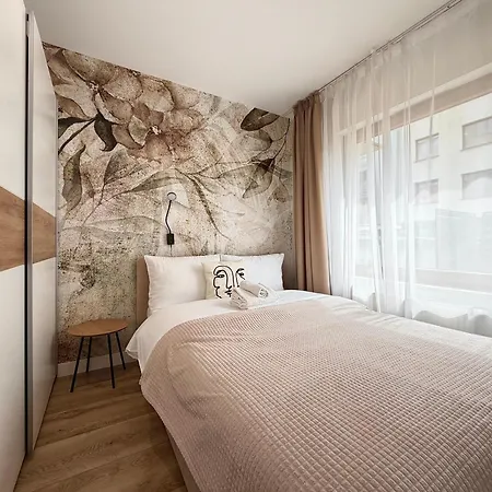 Apartment Klodzka Homely By Bookinghost Wroclaw